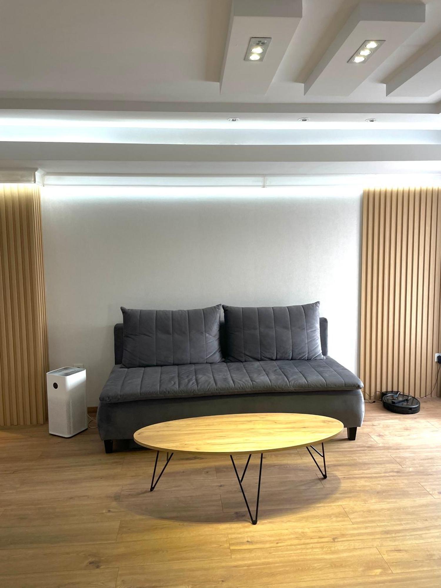 וארנה Sea Breeze Apartment מראה חיצוני תמונה