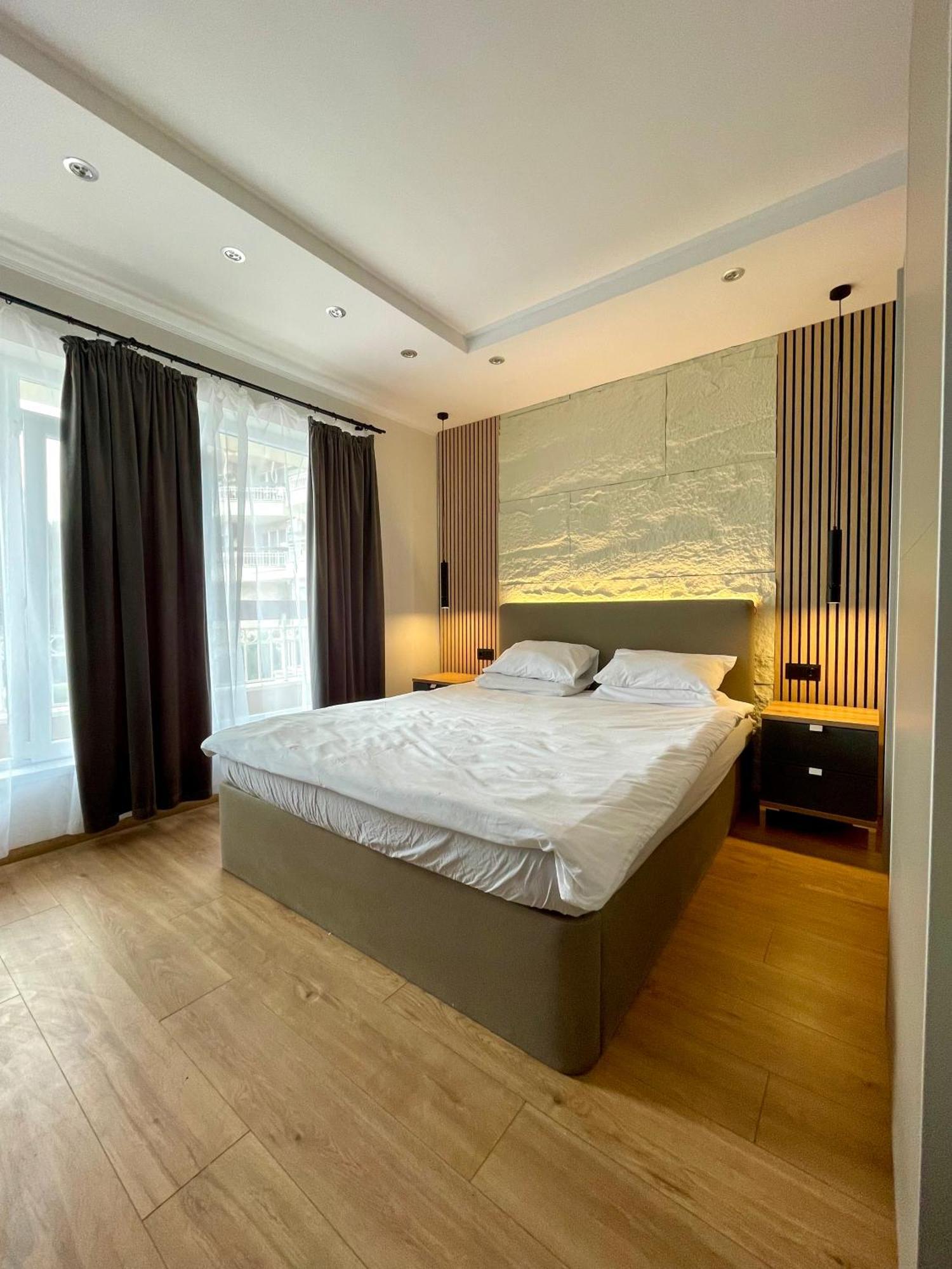 וארנה Sea Breeze Apartment מראה חיצוני תמונה