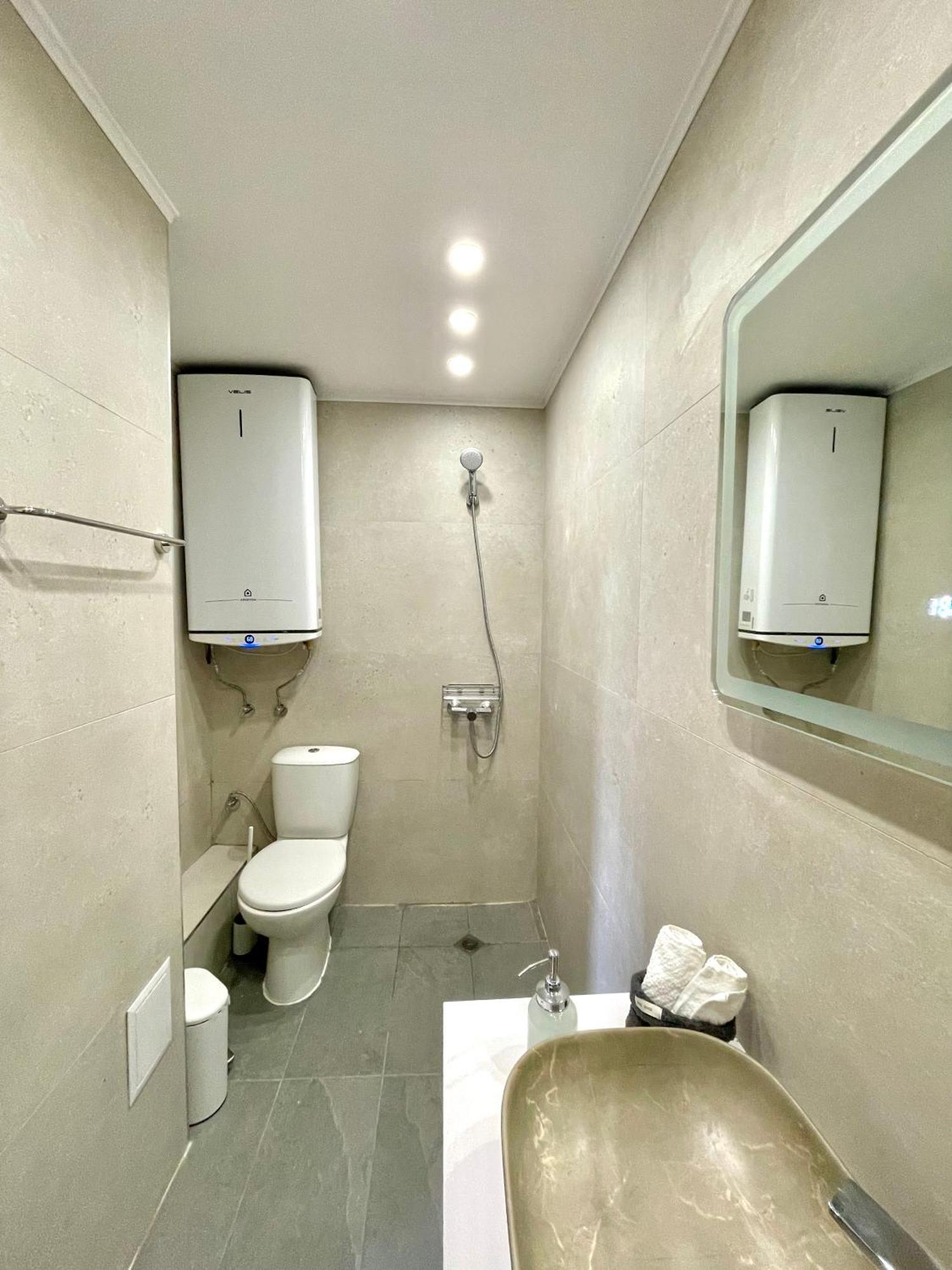 וארנה Sea Breeze Apartment מראה חיצוני תמונה